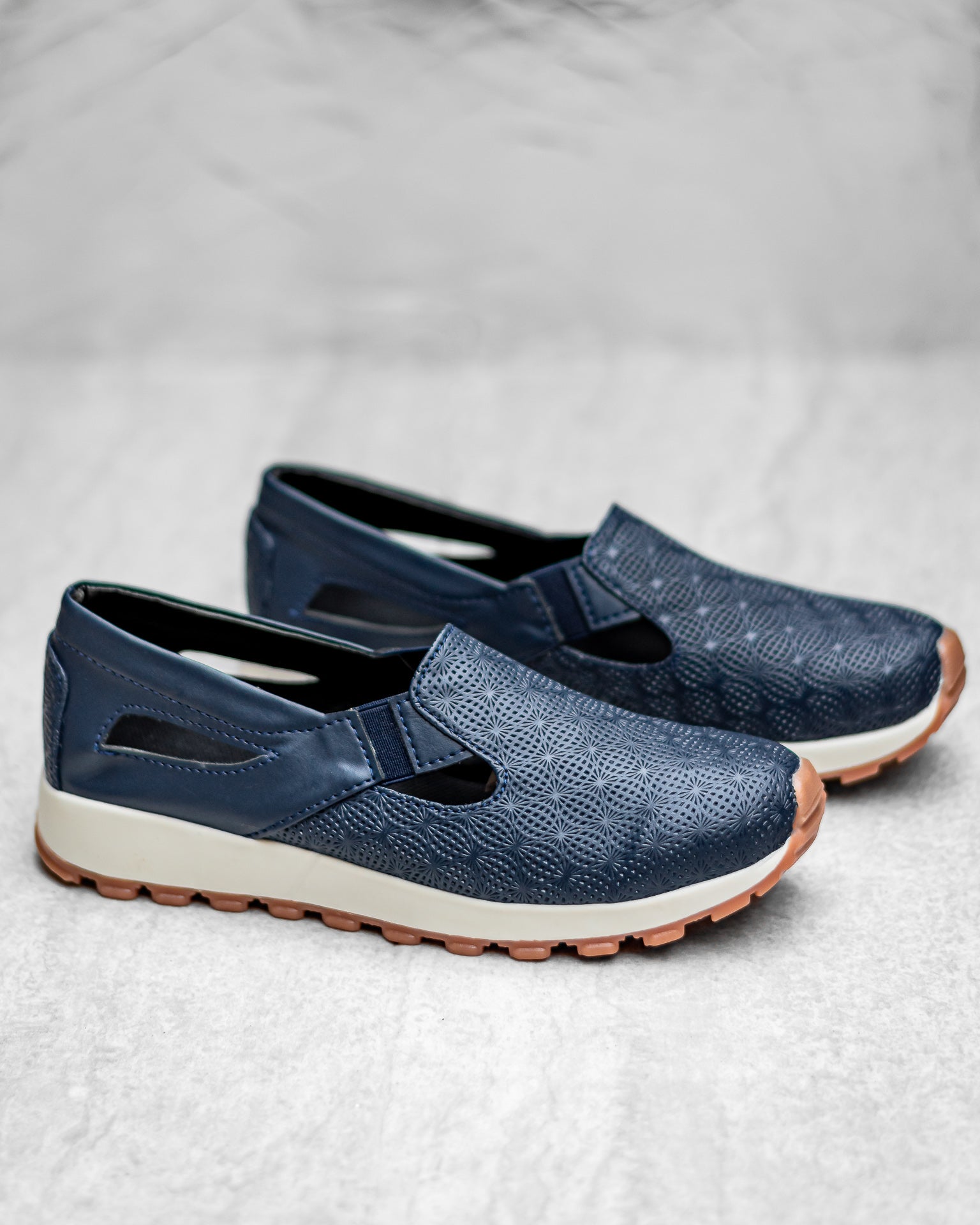 gid://shopify/MediaImage/24692156760158